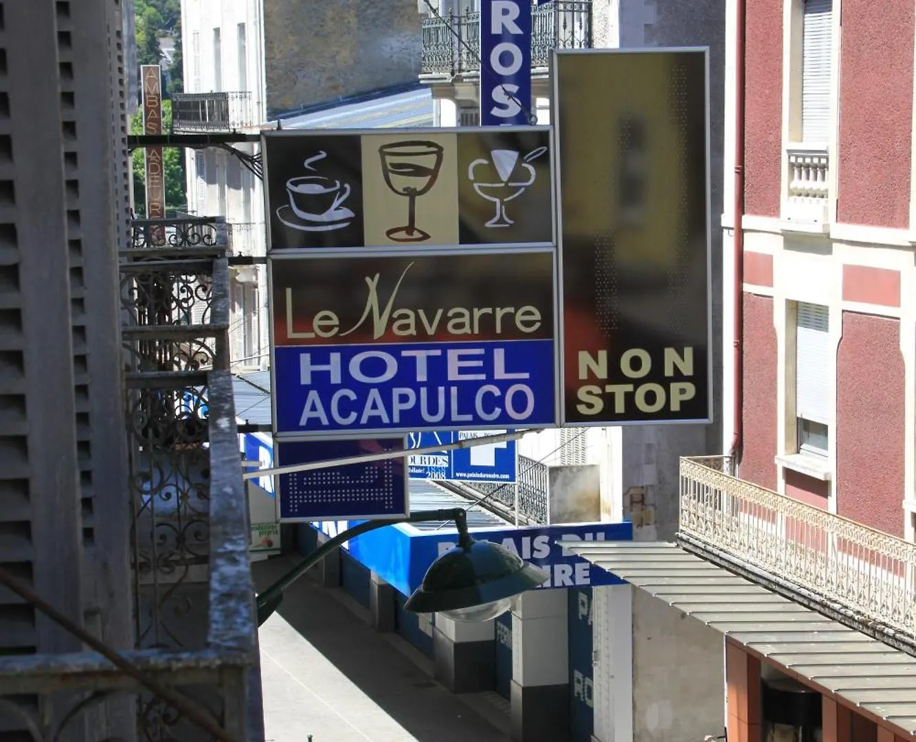 Hotel Acapulco Lourdes 2*,  Frankrig